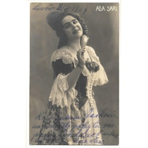 [SARI Ada]. Odręczna dedykacja śpiewaczki na fotografii, [nie przed 8 IV 1927].