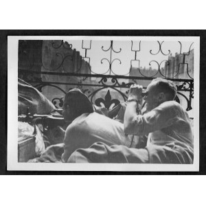 Warszawa 1944 Powstanie Warszawskie Ckm Na Balkonie W Al. Jerozolimskich [Na Fot. Eugeniusz Lokajski] Eugeniusz Haneman Fotografia [Vintage Print]