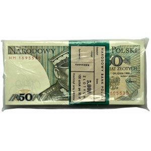 Paczka bankowa - 100 x 50 złotych 1988 seria HM