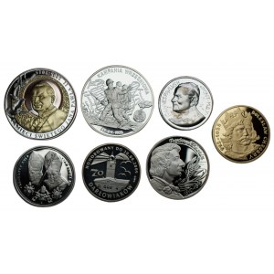 Zestaw medali oraz numizmatów Jan Paweł II, Fryderyk Chopin, Darłowo