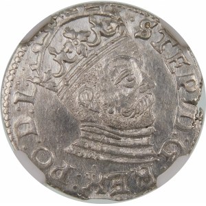 Stefan Batory, Trojak 1585, Ryga – mała głowa, rozety