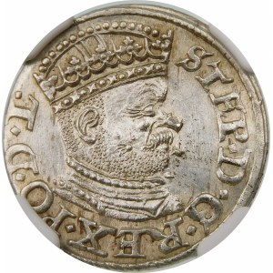 Stefan Batory, Trojak 1586, Ryga – mała głowa, bez krzyżyka