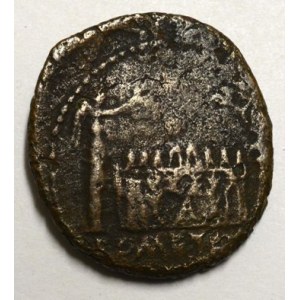 Augustus (63 př.n.l. - 14 n.l.).  As, rok 7 - 6 př. n.l., minc. Lugdunum, oltář, pod ním nápis ROM ET AVG. RIC...