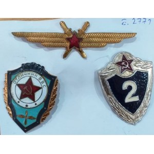 SSSR.  Letecké odznaky vojenské třídnosti, různé. Křídla čísl. (č. 2771). 2x mosaz, 1x Al