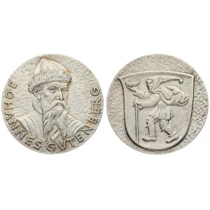 Germany Medal (1980) Johannes Gutenberg(1398-1468). Silver 1000.  Weight approx: 25.33 g. Diameter...