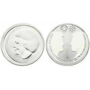 Netherlands 10 Euro 2002 Crown Prince's Wedding. Averse: Head left. Reverse: Two facing silhouettes...