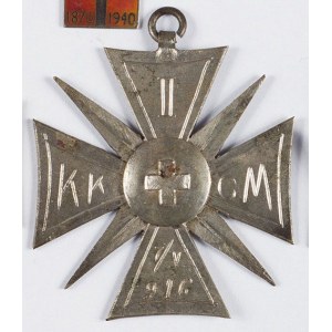 Odznaka nagrodowa w formie krzyża