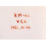 1952 Herendi porcelán mély tányér Rákosi címerrel. Feltehetően gyártás előtti egyedi mintadarab a festő nevével: R.M....