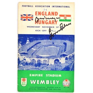 1953 London, Wembely Stadion, A magyar-angol 6:3-as meccs angol nyelvű programfüzete, az aranycsapat két tagja...