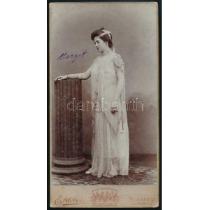 cca 1911 Koós Margit táncos, az Opera-ház táncosának 3 db keményhátú fotója, Bp., Szenes (2 db), Erdélyi...