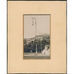 cca 1920-1940 Budapesti fotók, 5 db fotó paszpartuban, közte dunai panorámával, Hősök-tere részletével...