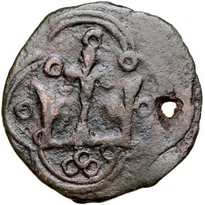 Kazimierz Wielki 1333-1370, Denar ruski, Av.: Korona w ornamencie, z boku trzy kropki, Rv.: Korona w ornamencie, RRR.