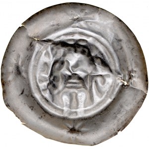Przemysł I 1192-1230, Brakteat, Av.: Stojący król trzyma lilię, na kołnierzu 4 ośmioramienne gwiazdy.