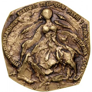 Medal by Jozef Stasinski, 1988, dedicated to Adami Czarnocki, issued on the occasion of the 13th International Festival of Song and Dance Ensembles, Zielona Góra. Opus 1374.