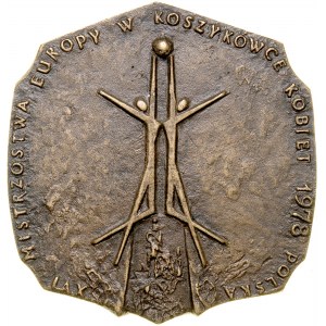 Medal by Jozef Stasinski issued on the occasion of the European Women's Basketball Championship.