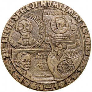 Medal odlewany z 1981 roku wydany z okazji XX lecia Sekcji Numizmatycznej PTAiN w Poznaniu.