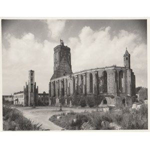 GUBIN (pow. krośnieński). Ruiny kościoła farnego – dokumentacja zniszczeń wojennych