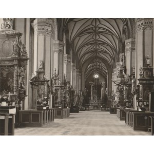FROMBORK. Wnętrze bazyliki archikatedralnej Wniebowzięcia Najświętszej Maryi Panny i św. Andrzeja