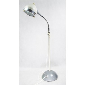 Lampa stomatologiczna