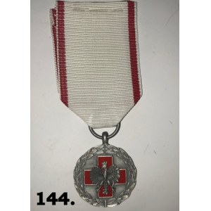 Medal - Za Zasługi dla PCK - Krzyż Orzeł -  Srebro .