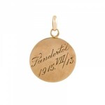 Pendant with a pansy