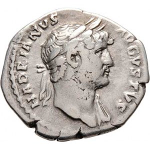 Hadrianus, 117 - 138, AR Denár, Rv:COS.III., stojící Pudicitia, RIC.176,