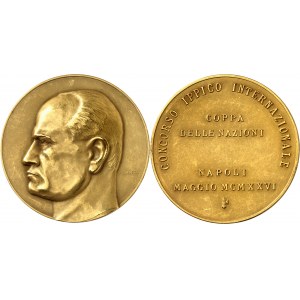 Mussolini, Président du Conseil (1922-1943). Médaille d’Or, concours hippique international de Naples en mai 1926, Coupe des Nations, par Tailetti 1926, Rome.