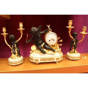 Mercury Gilde Bronze set of Clock and Candle Holders