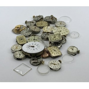 Lot of 24 Wrist Watches Movements