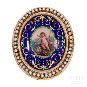 An oval brooch painted with Amor