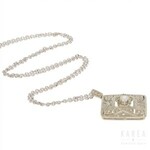 An Art Deco pendant with chain