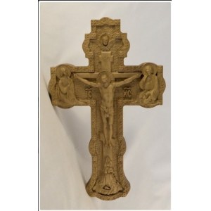 Krzyż drewniany rzeźbiony