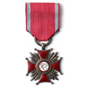 SREBRNY KRZYŻ ZASŁUGI wz. 1923, Mennica Państwowa