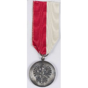 Zestaw: Medal Za zasługi dla sprawy polskiej