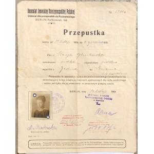 Prussian passport and pass to Poznań from 1919