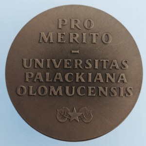 ČSSR / AE medaile PRO MERITO-UNIVERSITAS PALACKIANA OLOMUNCENSIS, portrét, postříb. Br, 60 mm, orig etue...