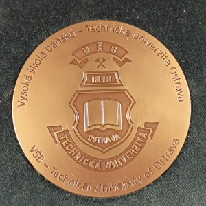 Havíři / AE medaile VŠB - TUO, Jáchymov 1716, Příbram 1849, Ostrava 1945, semiš. etue,