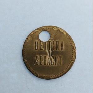 Bettina Schacht / 20, díra, Ms,