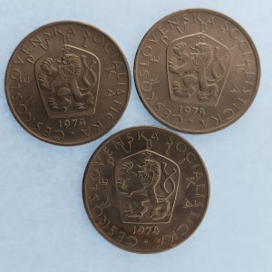 Období 1945-1990 / 5 Kčs 1974, tři varianty letopočtu, 1 x hrana, 3 ks