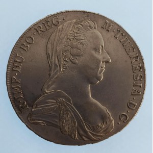 Marie Terezie [1740 - 1780] / 1 Tolar 1780 IC-FA Vídeň, oválná brož s perlemi, 27.79 g, Ag,