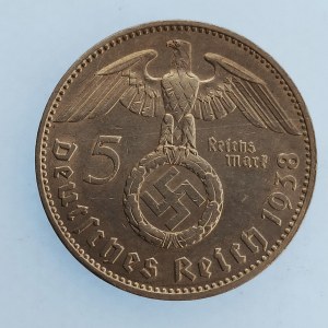 Třetí Říše [1933 - 1945] / 5 Reichsmark 1938 J, Hindemburg, svast., patina, RL, Ag,