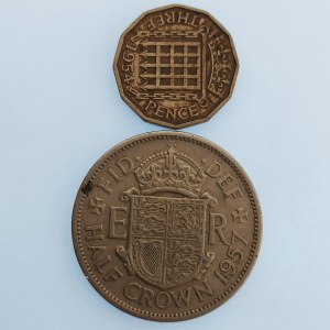Velká Británie / 1/2 Crown 1957, 3 Pence 1954, 2 ks