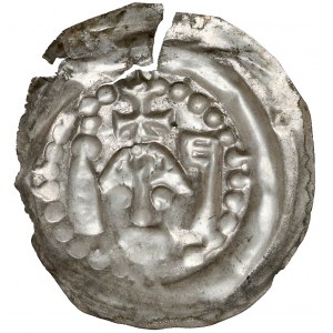 Henryk I Brodaty, Brakteat - głowa z krzyżem, pomiędzy proporcem, a wieżą