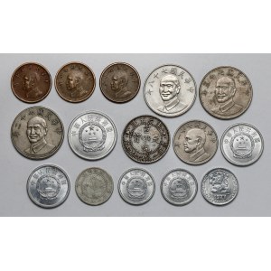 Chiny, zestaw monet aluminiowych, brązowych i srebrnych (15szt)