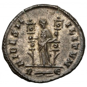 Probus (276-282 n.e.) Antoninian, Rzym