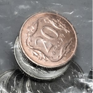Bank bag 20 pennies 2020 - including RED (100pcs)