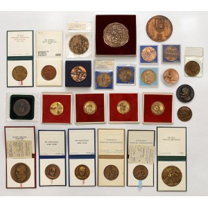 Set of medals, Veritas - church themes, etc (26pcs)