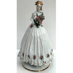 Figura porcelanowa-Markiza