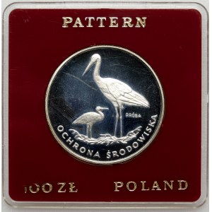 Sample of 100 gold Storks 1982