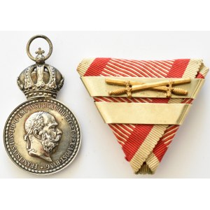 Franciszek Józef I, Medal Zasługi Wojskowej z mieczami (Militärverdienstmedaille) Signum Laudis, srebro